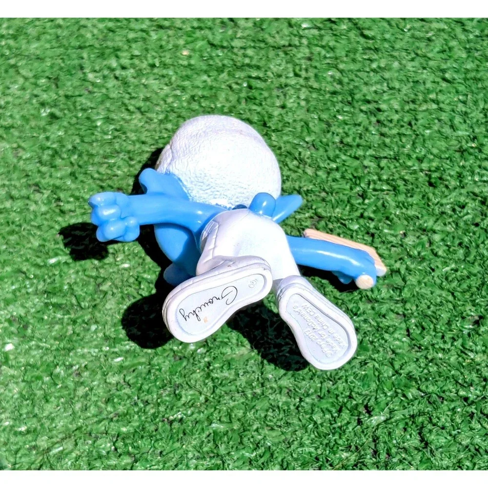 Smurfs Grouchy 2013 McDonalds Peyo #8 Figurine 3